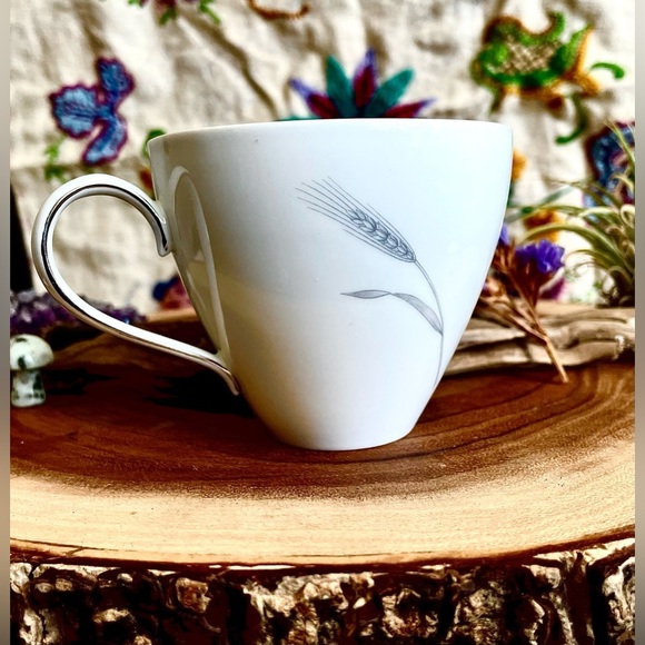 Vintage Johann Haviland Porcelain Tea Cups Bavaria Germany Wheat Pattern - 3 Set - Picture 5 of 11